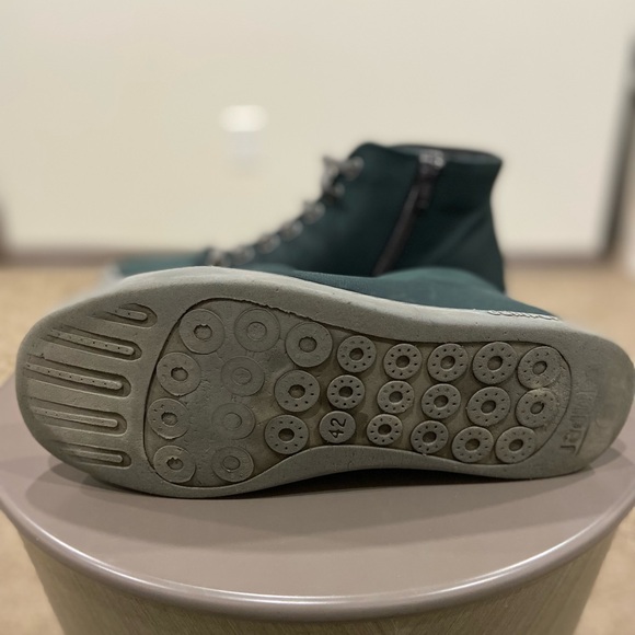 Camper Men Shoes - well loved - Picture 7 of 8